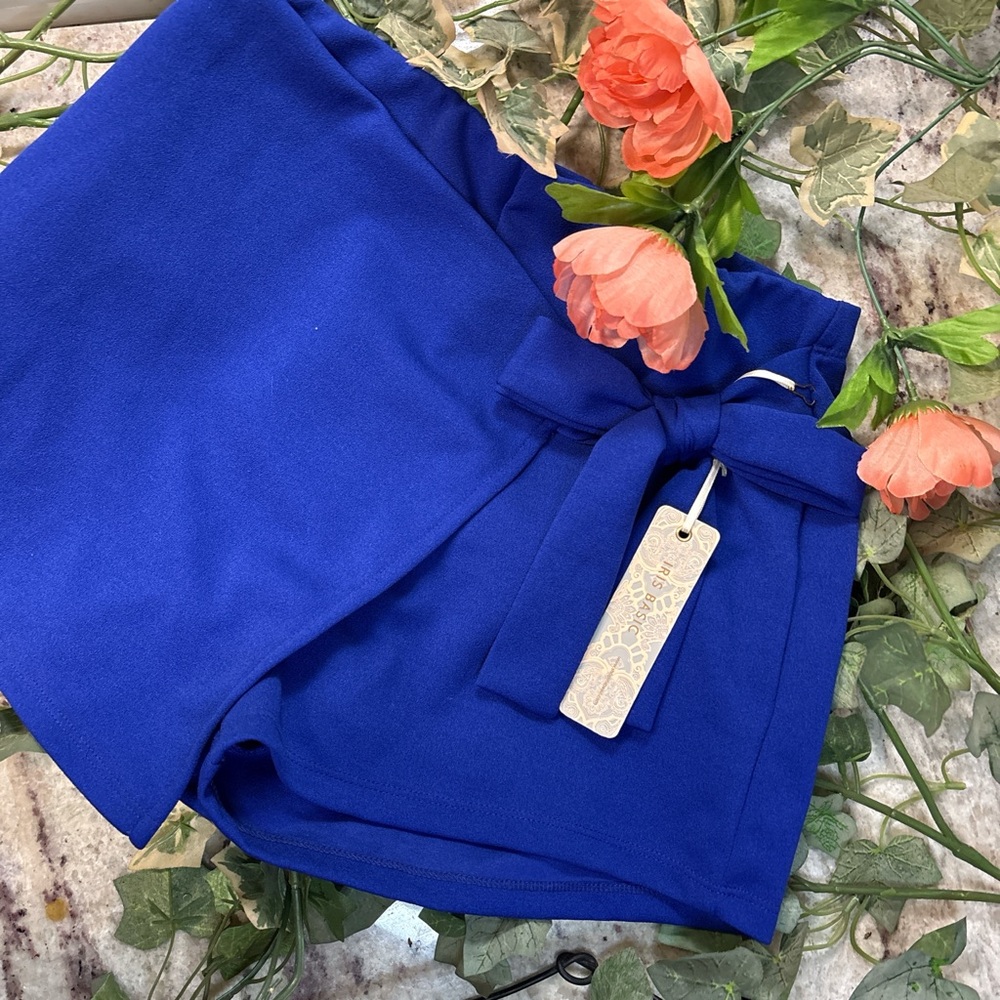 Iris Basic High Waist Blue Shorts